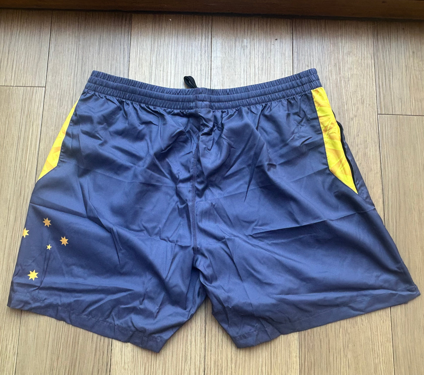 AUSTRALIAN KANGAROOS TRAINING/GYM SHORTS WITH POCKETS season 2024/25 (adults)